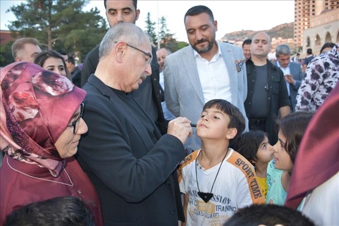 Artukbey İftar Yemeğine,  4 bin Kişi Katıldı