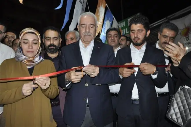 TOKİ&acute;de AK Parti se&ccedil;im b&uuml;rosu a&ccedil;ıldı
