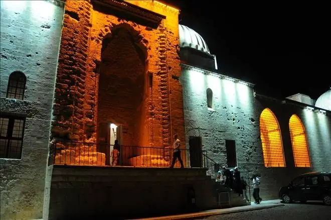 Mardin&acute;de ilk teravih namazı kılındı