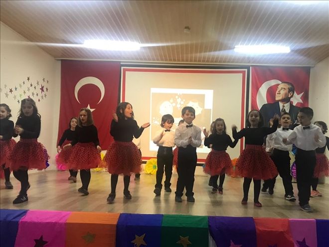 Özgün Bilgi İlkokulu´nda Okuma Bayramı