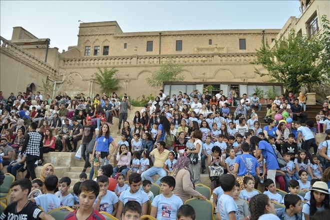 Mardin´de ?Uçan Halı Çocuk Müzik Festivali? başladı