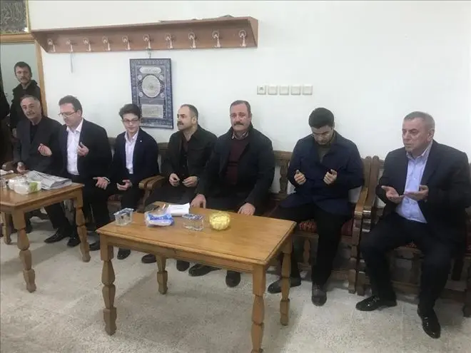 Veysi Şahin&acute;den Teşekk&uuml;r