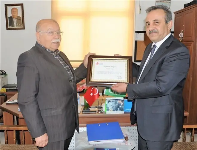 Maliye Bakanından K&ouml;yan&acute;a Teşekk&uuml;r Belgesi