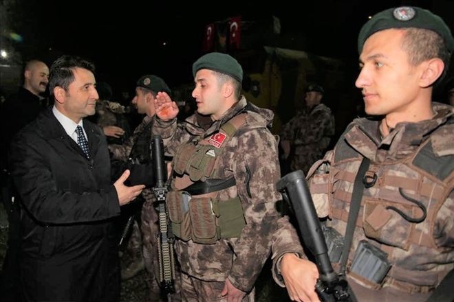 Özel Harekat Ekipleri Afrin´e Uğurlandı.