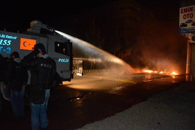 Nusaybin`de izinsiz gösteri