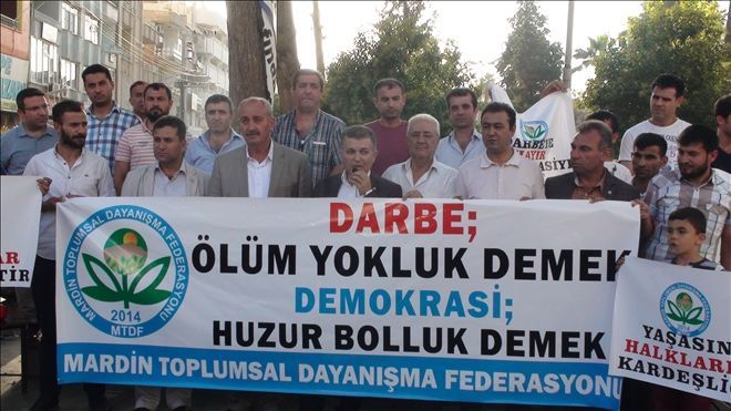 Mardin´de ?darbe girişimi´ protesto edildi