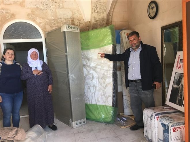 Evlerini Su Basan Aileye, Artuklu Belediyesi Sahip Çıktı