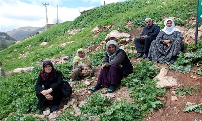 Taşlıburç`ta "Köye Geri Dönüşe İzin Yok" İddiası