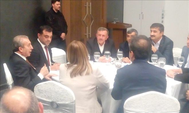 Mardin OSB Heyeti, Ticaret Bakanını Diyarbakır´da Ziyaret etti
