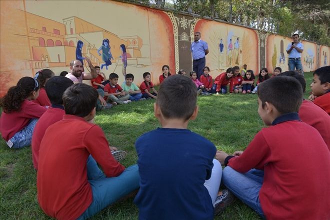 Geleneksel çocuk oyunları atölyesi başladı