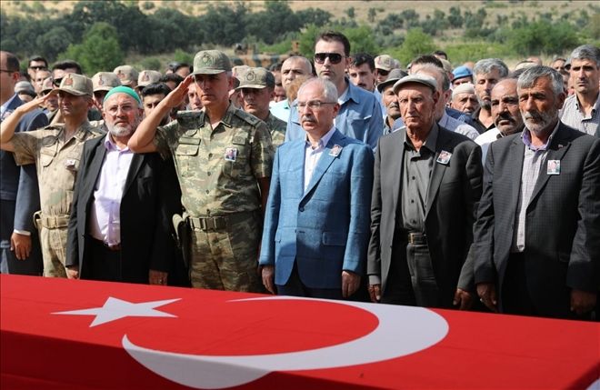 Şehit Babanın,  oğlu 26 Yıl aradan sonra ayni tarihte şehit düştü