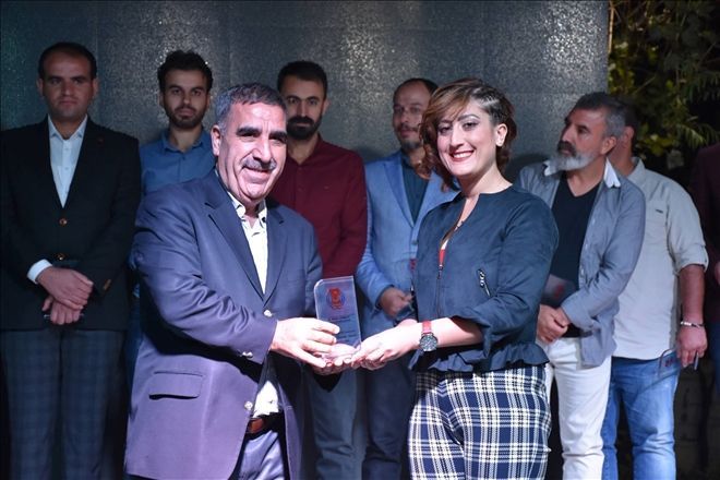 Batman Sonsöz Yazarı Türkan´a Ödül...