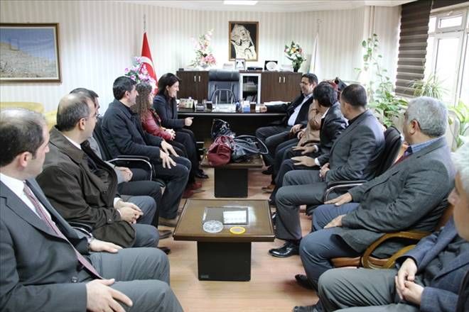 HDP Grup başkanvekillerinden belediyeye ziyaret