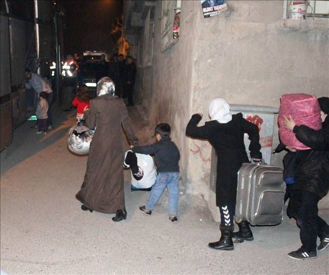 Gaziantep`te ki 50 Suriyeli, Mardin`e gönderildi
