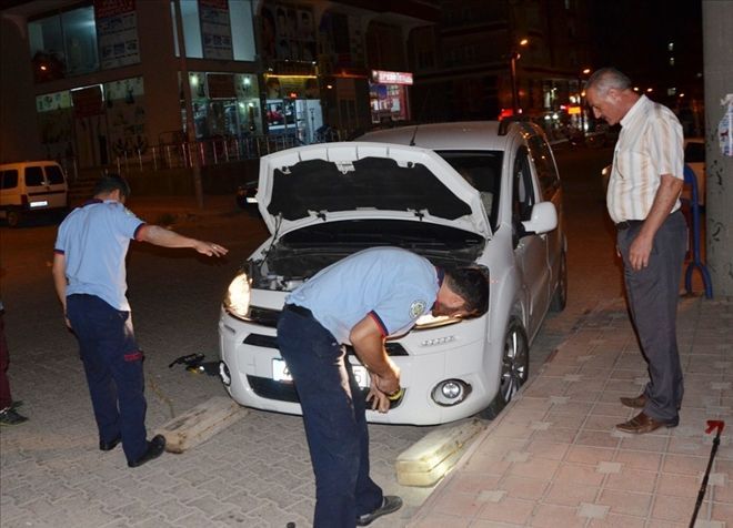 İtfaiye, yavru kedi için seferber oldu