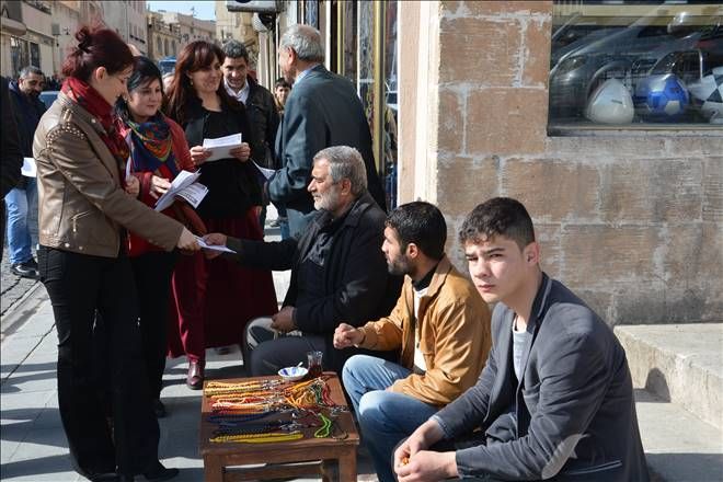 Mardin`de `Öcalan`a Özgürlük` Mitingi