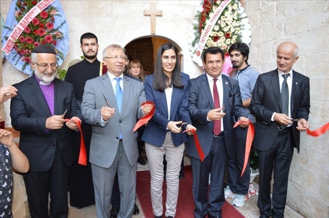 Mardin´de Protestan Kilisesi İbadete Açıldı.