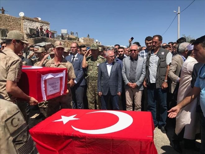 Mardin Şehidini Dualarla Uğurladı