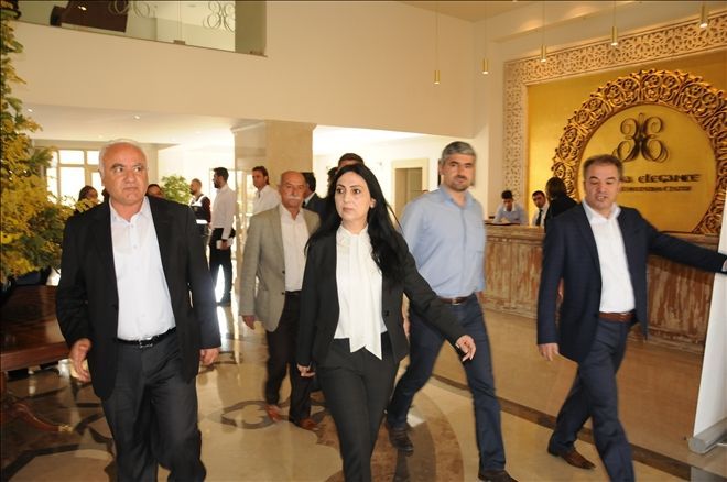 HDP Eş Genel Başkanı Yüksekdağ, Mardin´de