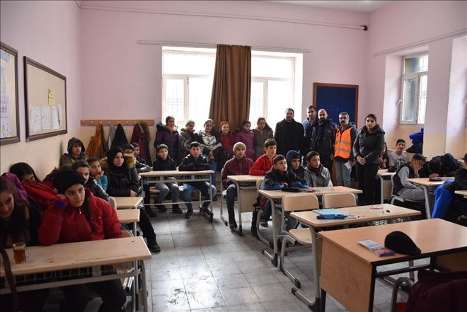 AFAD´tan  Öğrencilere Deprem Eğitimi