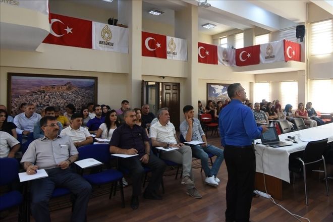 Belediye Çalışanlarına Eğitim semineri