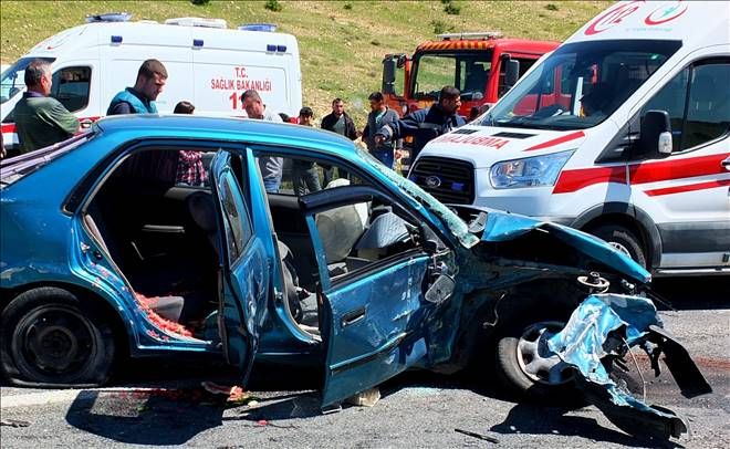 Mardin`de zincirleme trafik kazası: 9 yaralı