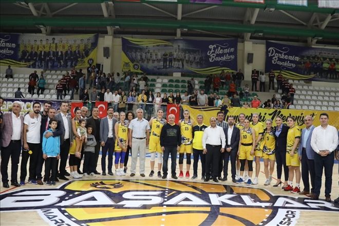 Basketbolda Başaklar Coştu