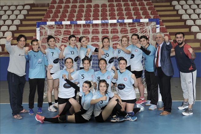 Mardin´in 2 Bayan Hentbol Takımı 1.Lig´de