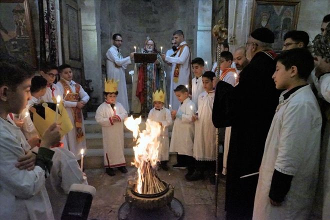 Mardin´de Kırklar  Kilisesinde Ateşli Ayin