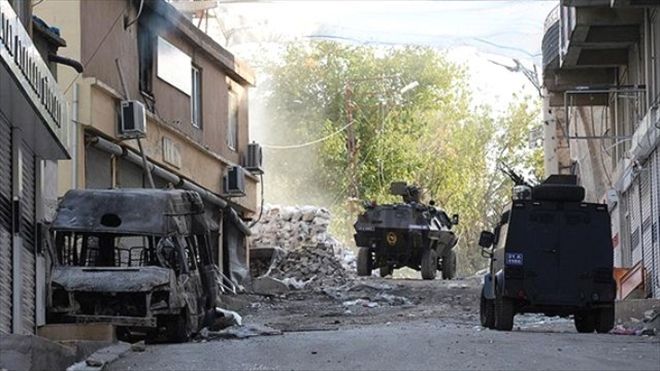Mardin Valiliği: PKK Nusaybin´den çekilmedi