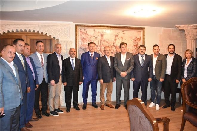 Efsane futbolcuların Mardin çıkarması