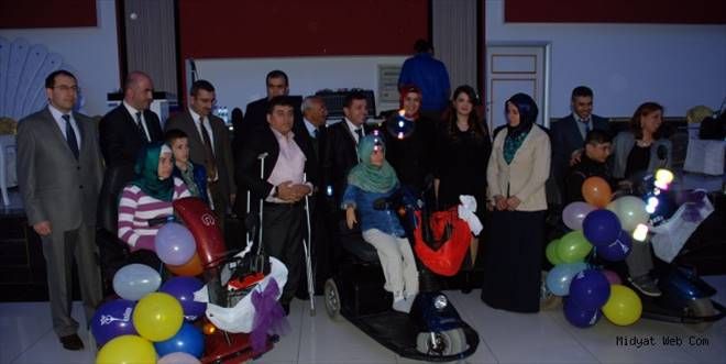 Midyat'ta Engelliler Dayanışma İçin İlk Defa Bir Araya Geldi