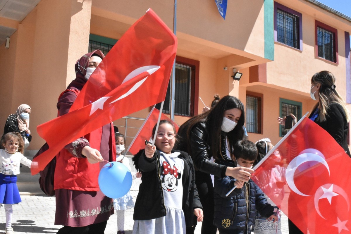 2 Nisan Otizm Farkındalık Günü