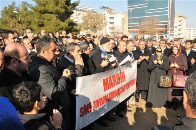 Mardin`de Hükümete Dualı Destek