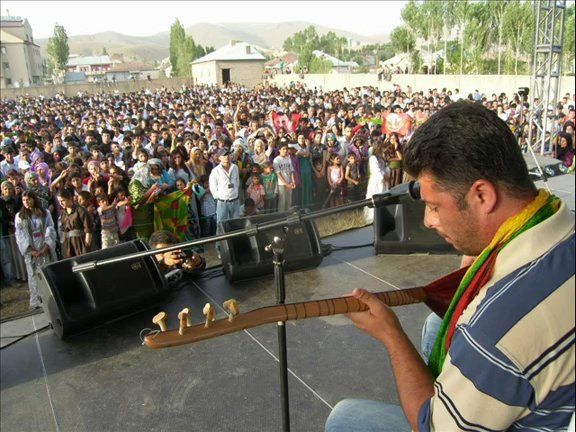 Mardin&#039;li Kürt Sanatçı Gözaltına Alındı