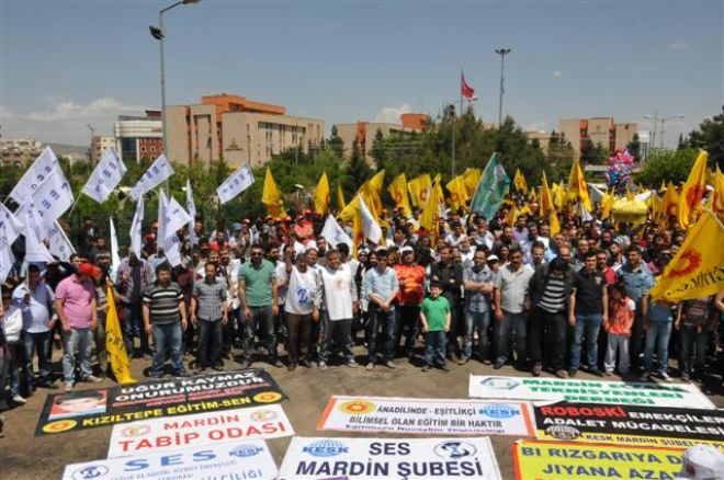 Mardin`de, 1 Mayıs Emek ve Dayanışma Günü kutlandı.