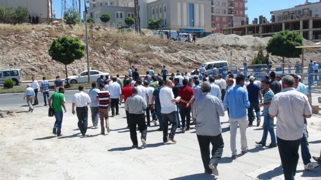 Mardin&#039;de, Çiftçilerin Tepkisi  Devam Ediyor