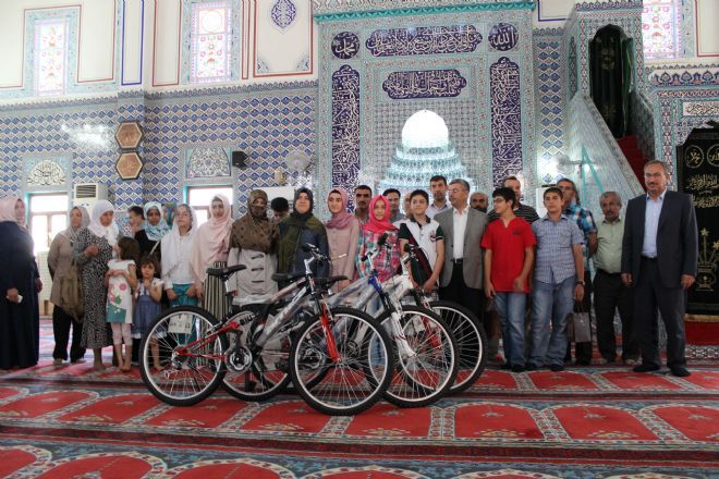 Bilgi ve Hadis Yarışması Düzenlendi