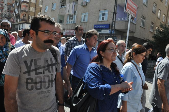 Mardin Ve İlçelerinde Anadil İçin Yürüyüş