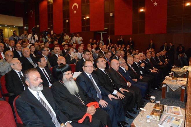 Başbakan Yardımcısı Akdoğan Mardin&#039;de