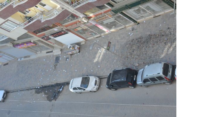 Mardin ve İlçelerinde Eylemlerin Üçüncü Gününde De Esnaf Kepenk Açmadı