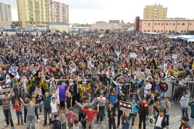 Kızıltepeliler  Dünya Kobani Günü&#039;nde bir araya geldi