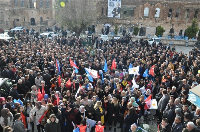 Midyat´ta Veysi Şahin´e destek yürüyüşü