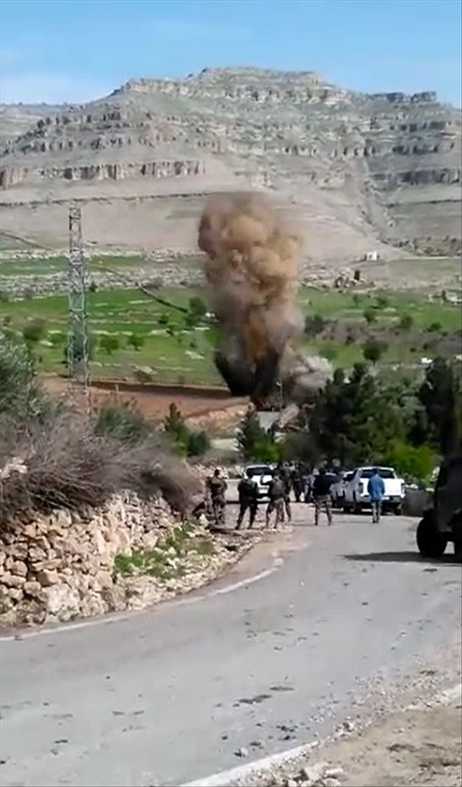 Mardin´de karayoluna döşenen patlayıcı imha edildi