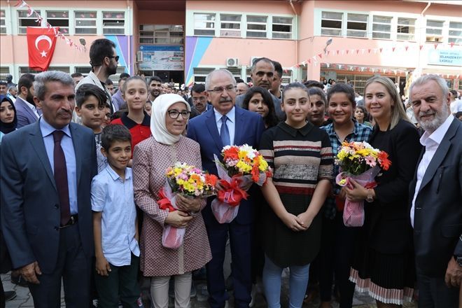 Mardin´de 215 Bin Öğrenci Ders Başı Yaptı.