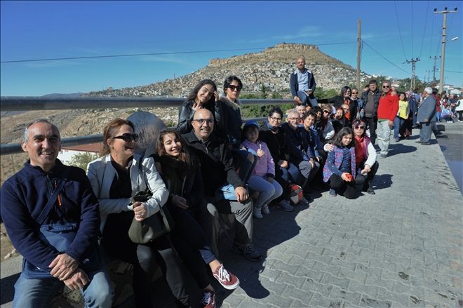 Mardin Turistle Doldu, Esnafın Yüzü Güldü.