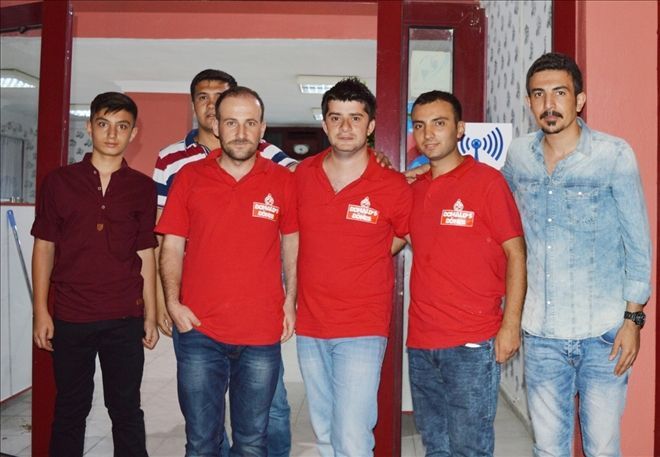 Atanamayan Sınıf Öğretmenleri Döner Dükkanı Açtı