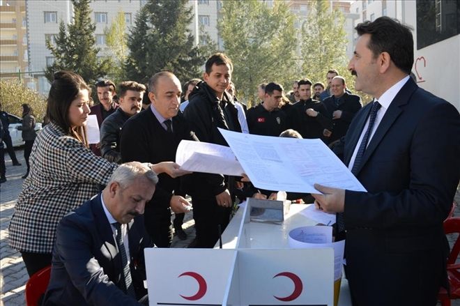 Mardin İl Emniyet Müdüründen örnek davranış