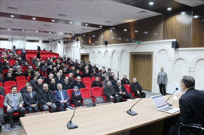 Mardin´de ?İnsan Hakları´ konferansı verildi