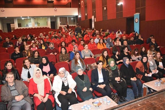 Mardin´de,?25 Kasım Kadına Yönelik Şiddetle Mücadele Günü ?